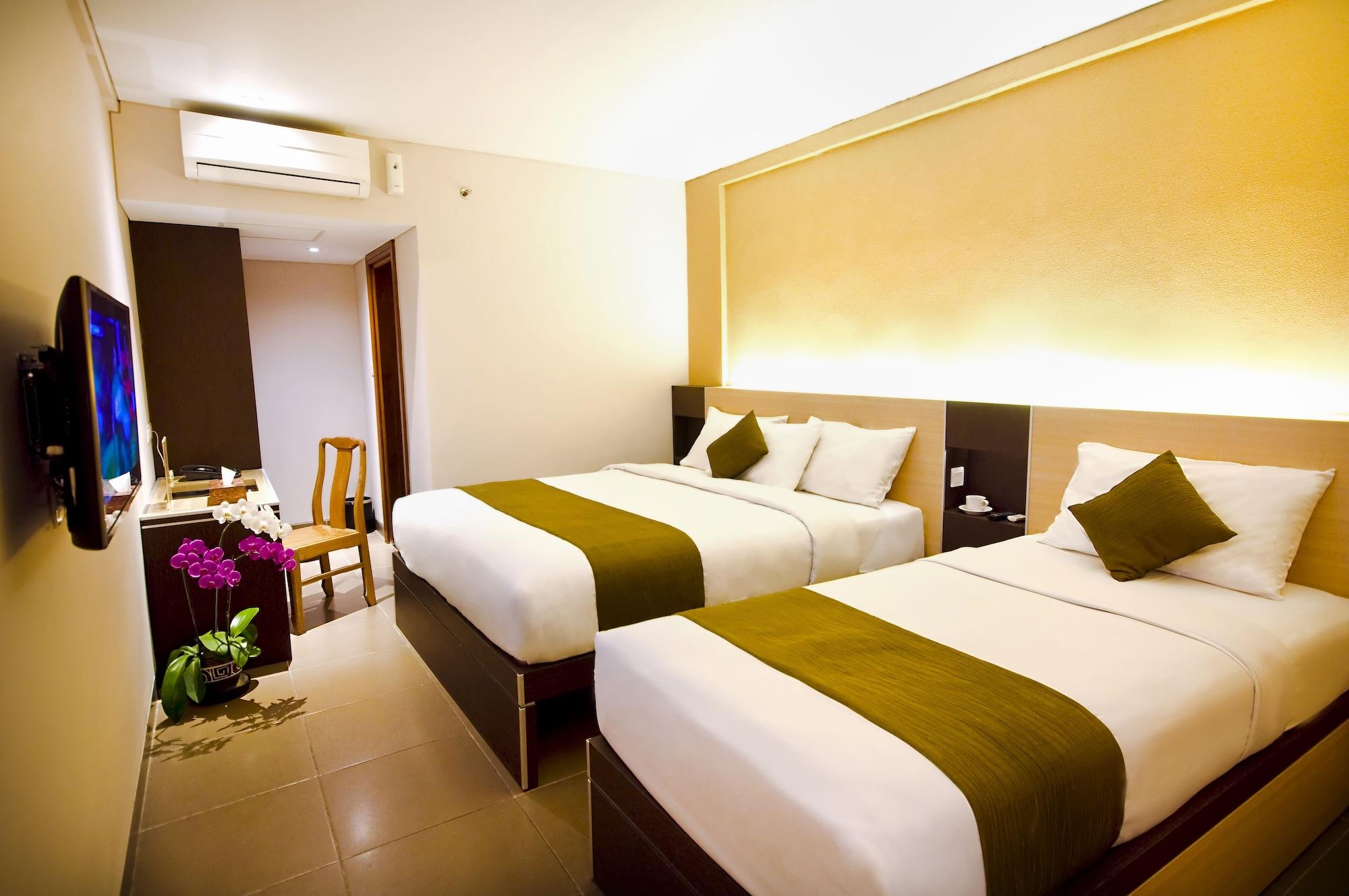 Hotel Sukajadi Hotel, Convention&gallery 3*