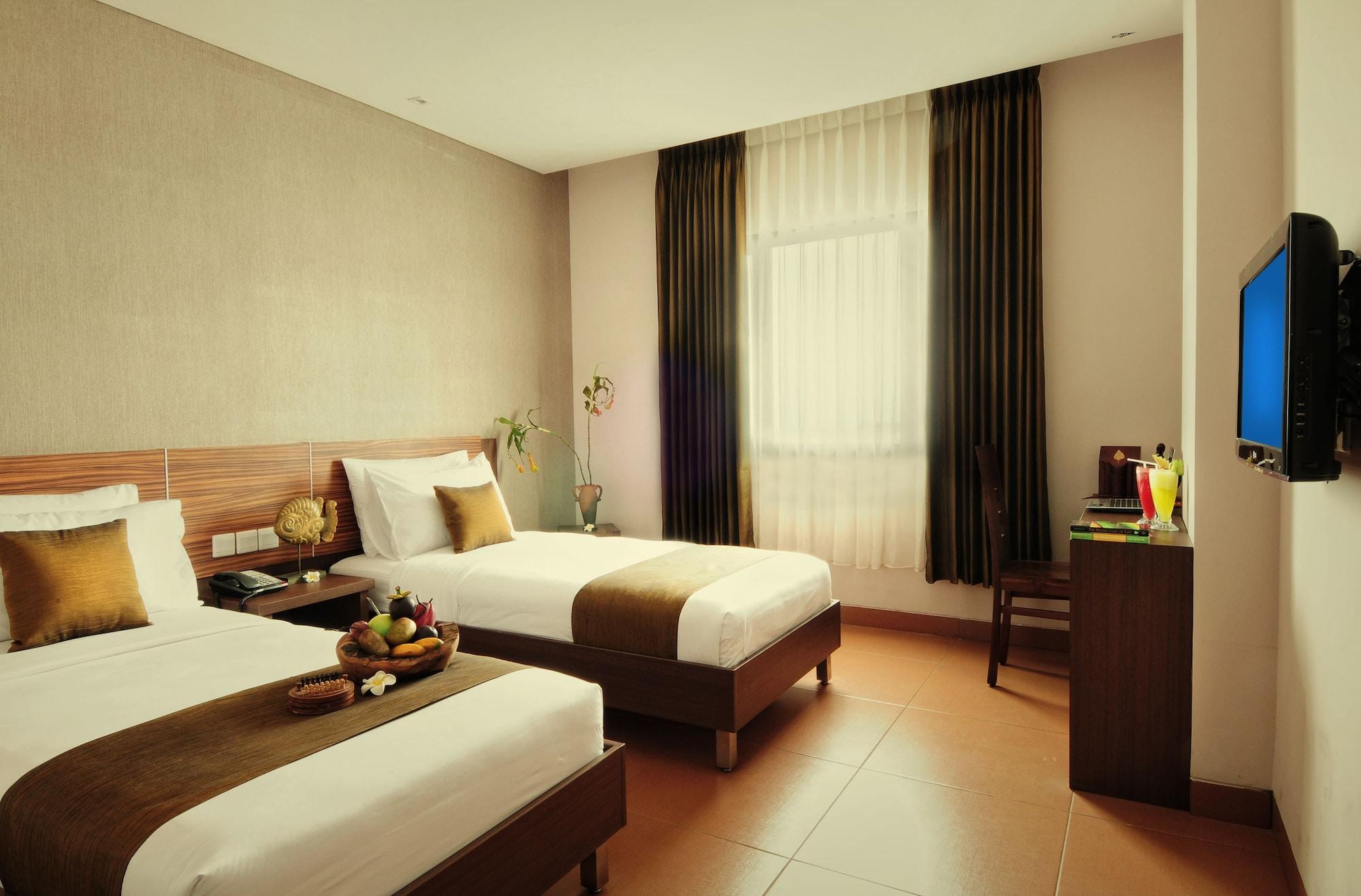 Hotel Sukajadi Hotel, Convention&gallery 3*