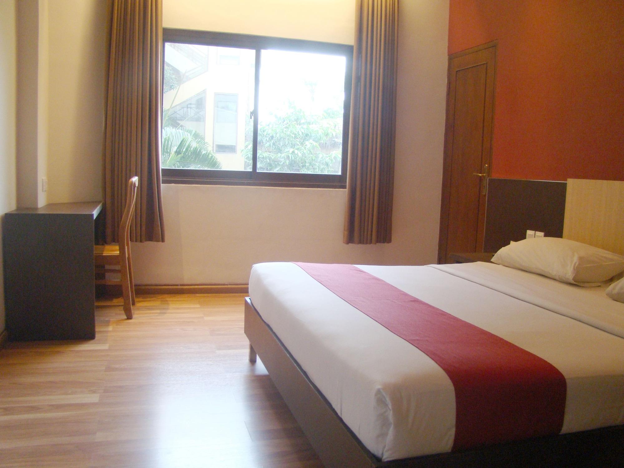 Sukajadi Hotel, Convention&gallery 3*