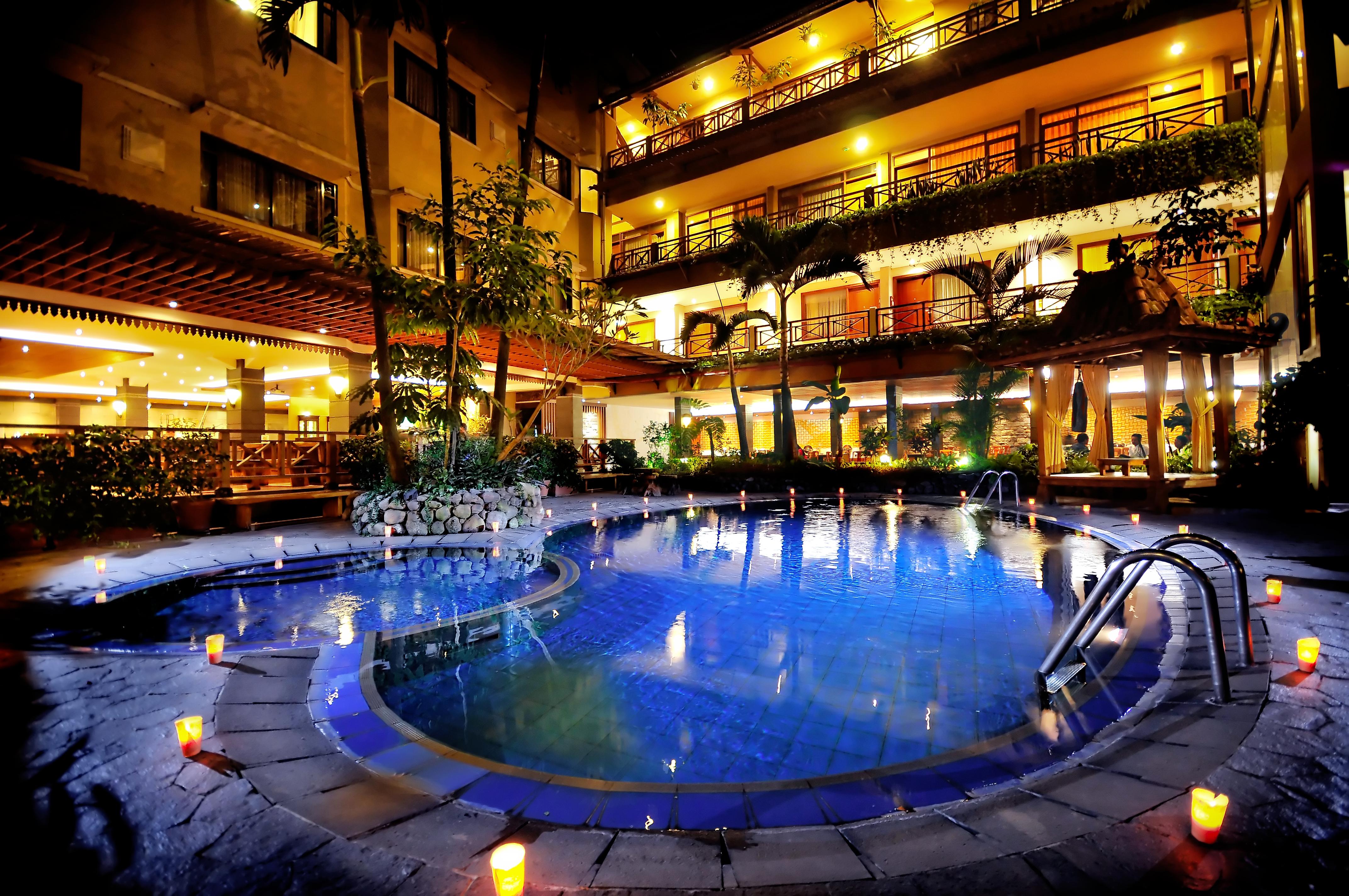 Sukajadi Hotel, Convention&gallery